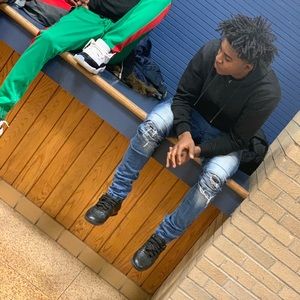 Meet your Posher, Darrell